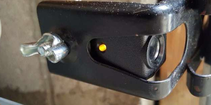 fix garage door sensor in Homesteader
